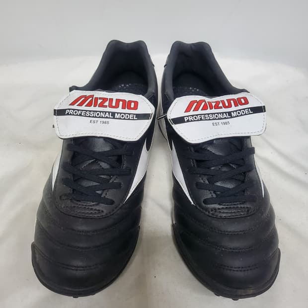 미즈노 풋살화 정품 255사이즈