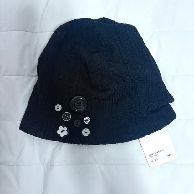 (새상품) SIO button point beanie