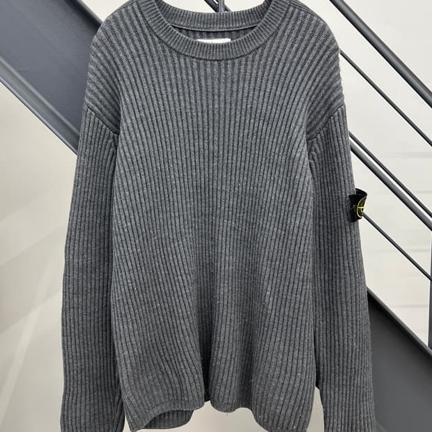 스톤아일랜드 와펜 그레이 골지 울 니트