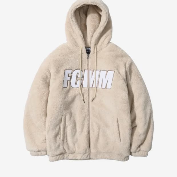 Fcmm 빅로고 보아 플리스 점퍼 - 샌드오트