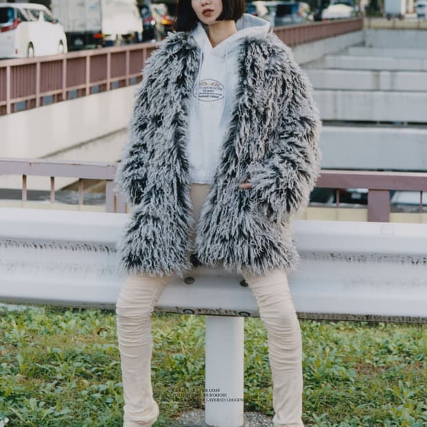 seo 에스이오 컬리 퍼 코트