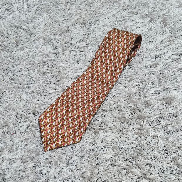 셀린느Celine 금장로고 패턴 넥타이 Free - N39