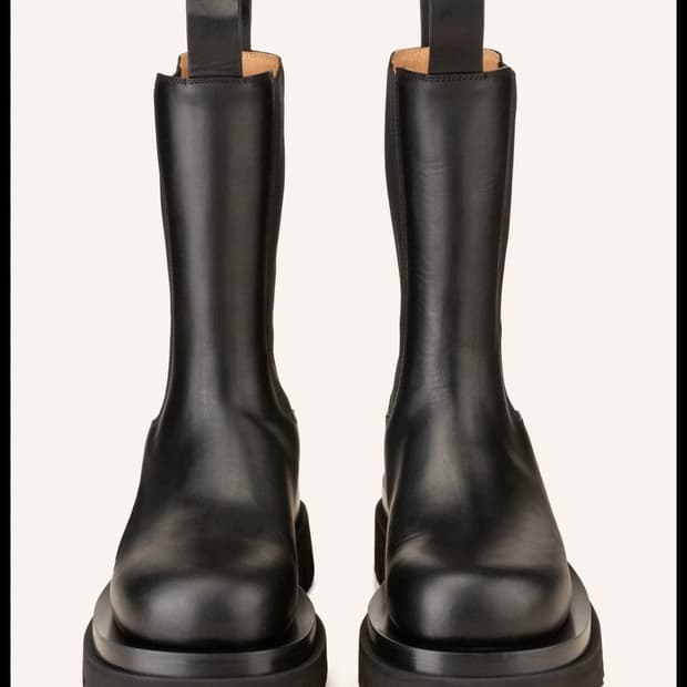 보테가베네타 러그 부츠