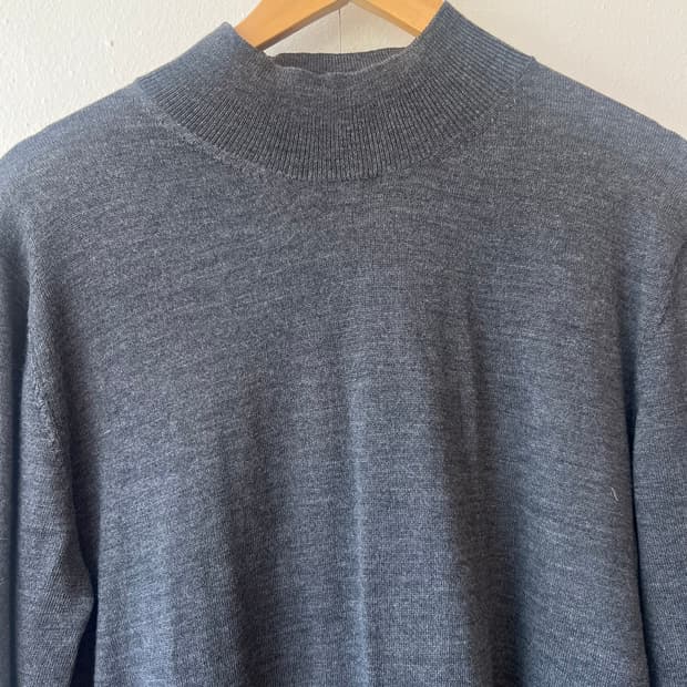 아쿠아스큐텀 남성 그레이 하프터틀넥니트 울니트