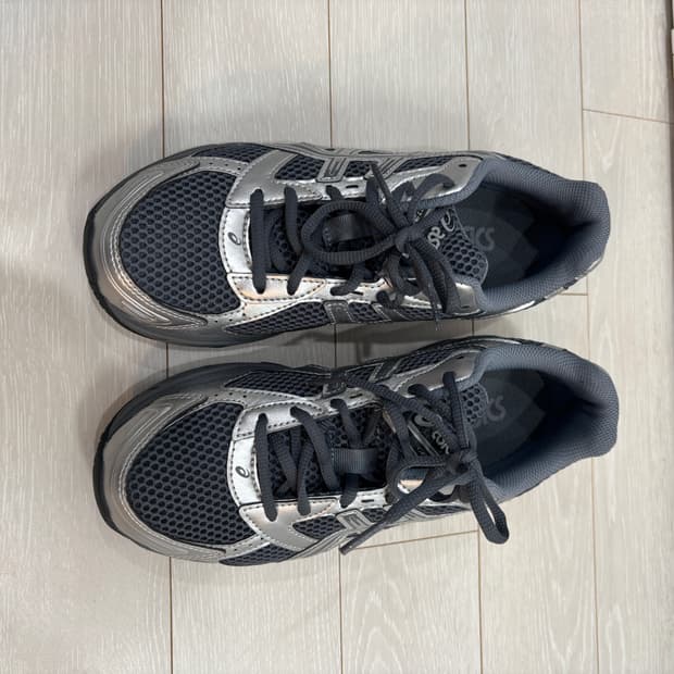 아식스 젤 1130 스틸그레이 퓨어 실버 245