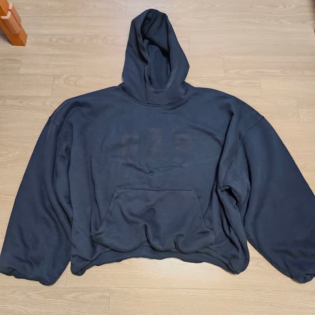 이지갭 발렌시아가 도브 후드