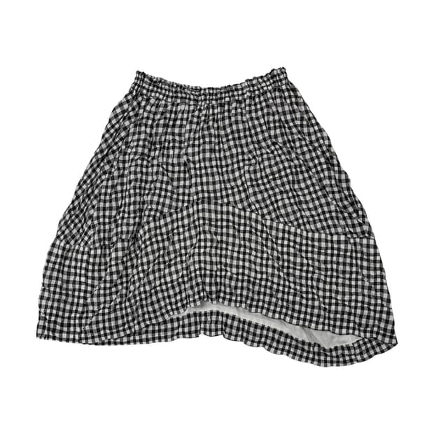 Gomme symmetric skirt