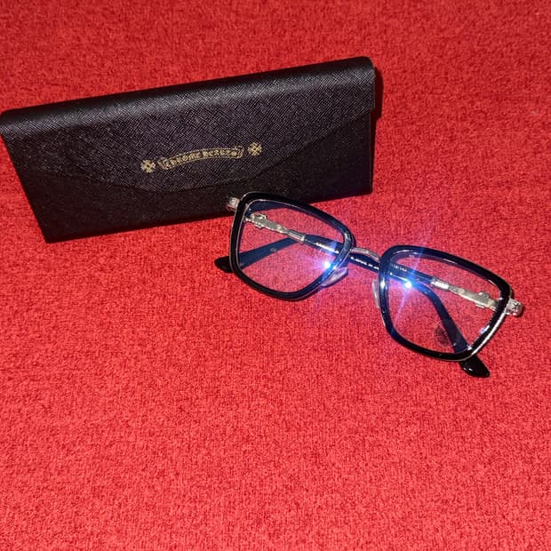 크롬하츠 안경테