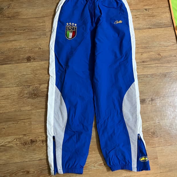 코르테이즈 슈쿠팬츠