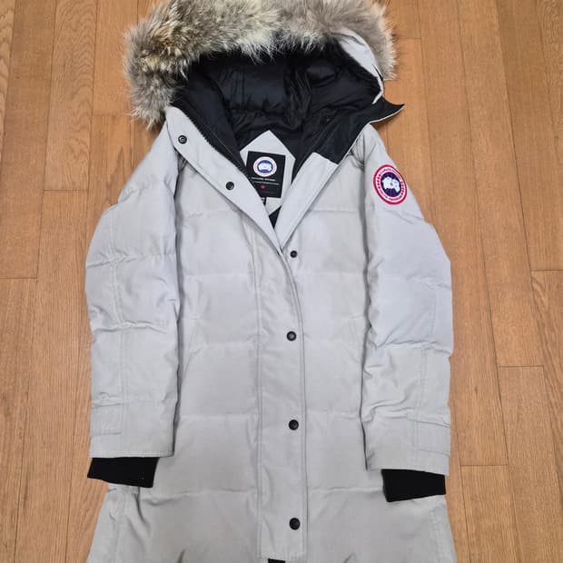 (정품) 캐나다구스 쉘번 패딩 XS (명품 여자 자켓 점퍼 파카 몽클레어
