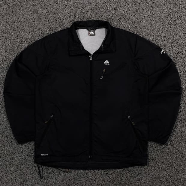 Nike ACG 블랙 윈드자켓