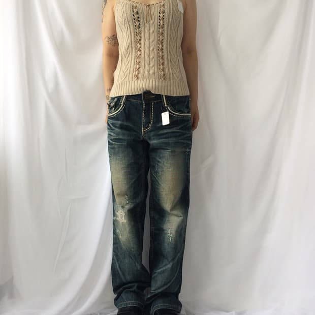 Stitch point cable knit sleeveless
