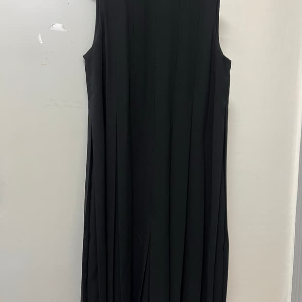 코스 플리티드 점프수트