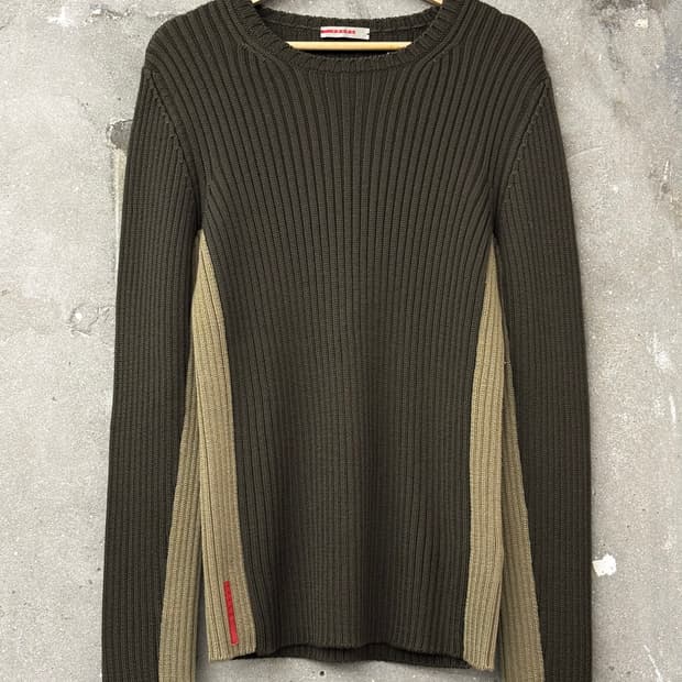 Prada 프라다 카키그린 울 배색 투톤 니트