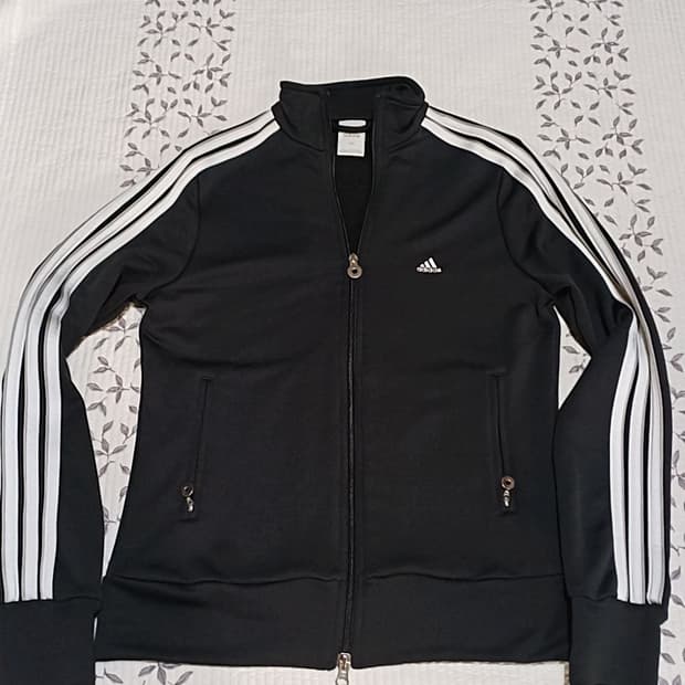 아디다스 저지 95 여성66 가슴48 기장63