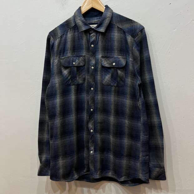 ONEILL 오닐 체크 플란넬 셔츠