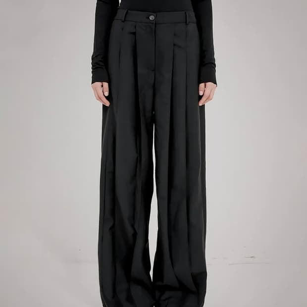 3-pin tuck wide pants