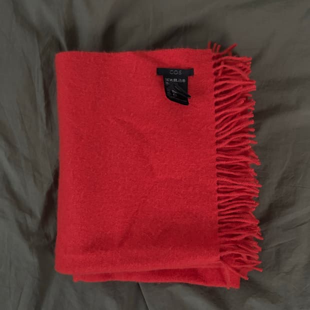 코스 울 캐시미어 머플러