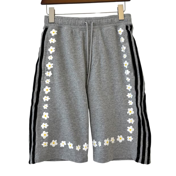 아디다스 퍼렐 윌리엄스 플라워 하프 팬츠 S