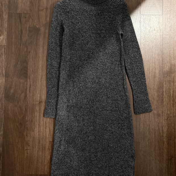 띠어리럭스 롱 울 터틀넥 원피스