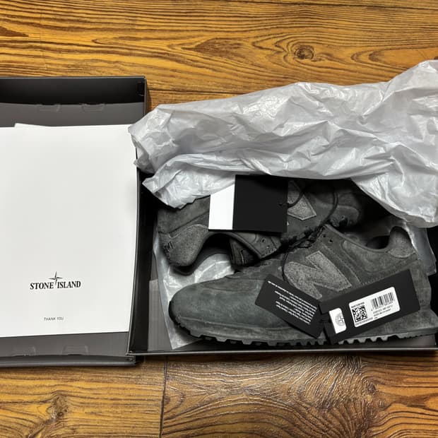 뉴발란스X스톤 아일랜드 574 고스트 다크 그레이 265