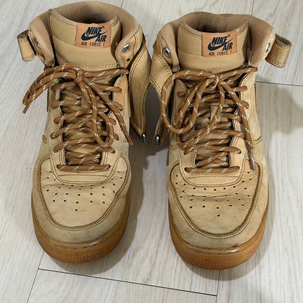 나이키 된장포스 미드 275