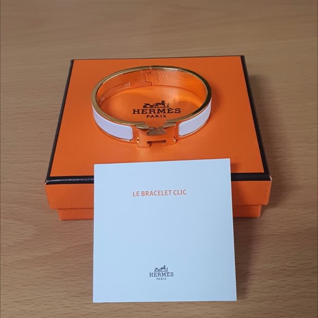 에르메스 클릭아슈pm 골드화이트 팔찌 정품A급(감정O)