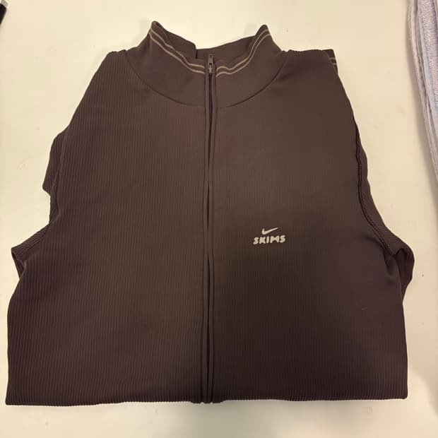 나이키 스킴스 골지 여성 자켓 브라운 라지