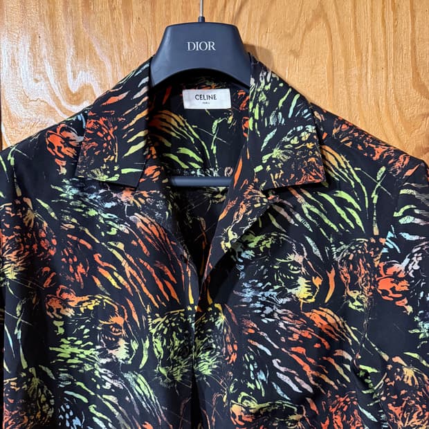 셀린느 23 S/S 하와이안 실크 셔츠 판매 합니다.