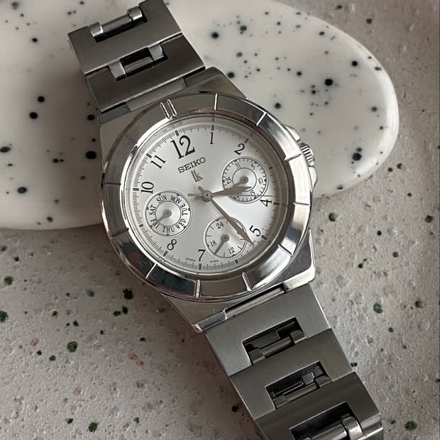 Seiko 세이코 lk 루키아 쿼츠 화이트