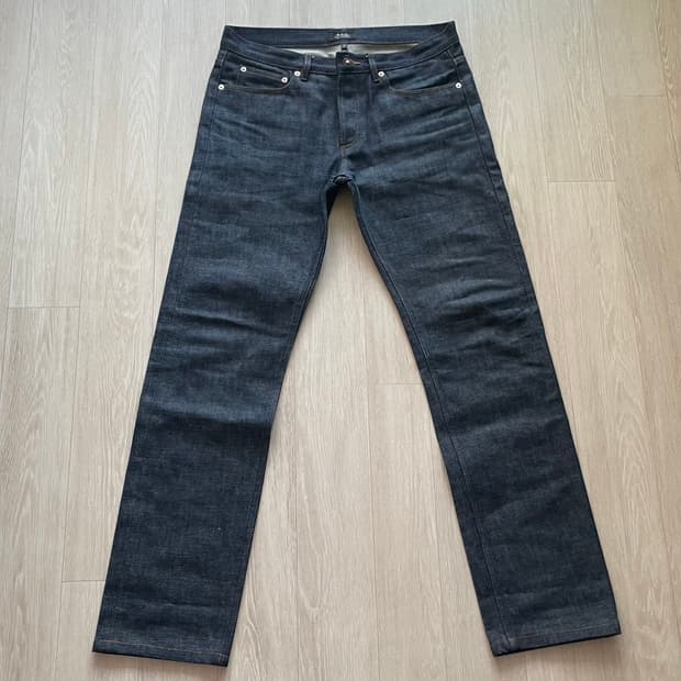 A.P.C 아페세 뉴스탠다드 31 생지 스트레이트핏