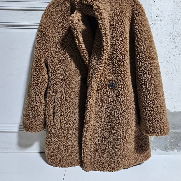 망고 테디 퍼 코트