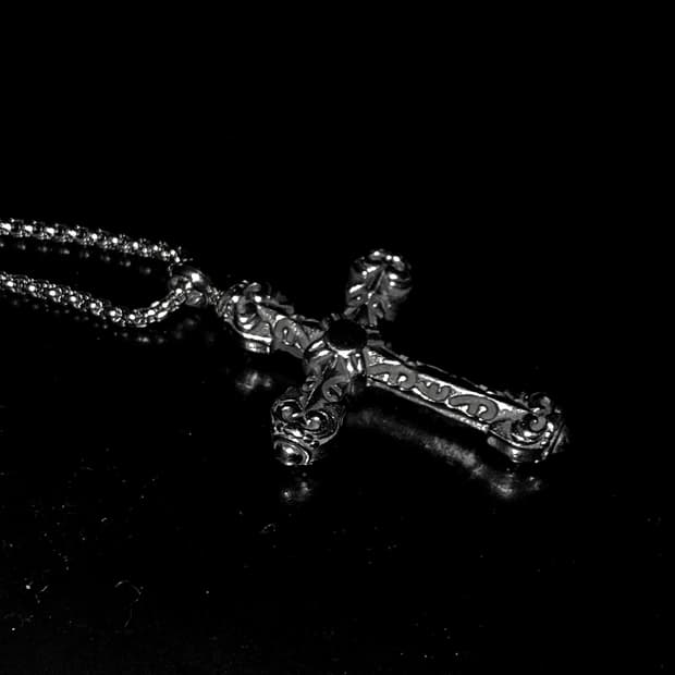 [ 9월 5~7일 특가 ] Noir Crucis Necklace