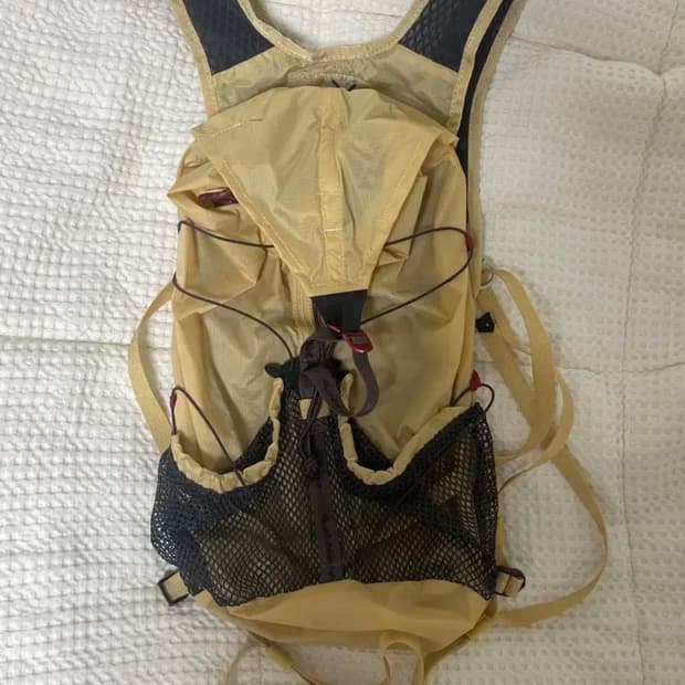 클라터뮤젠 티잘브 2.0 백팩 10L 사야샌드 (운포)