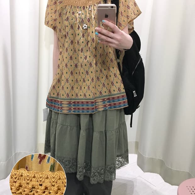 hagumi hippie blouse