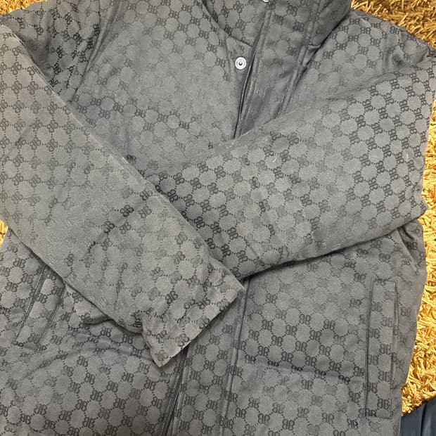 BALENCIAGA 발렌시아가 패딩