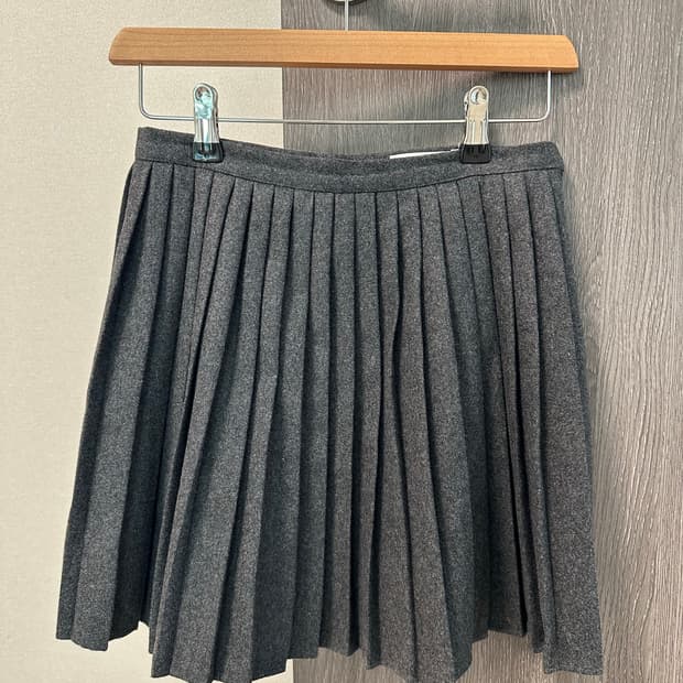 울 플리츠 미니스커트