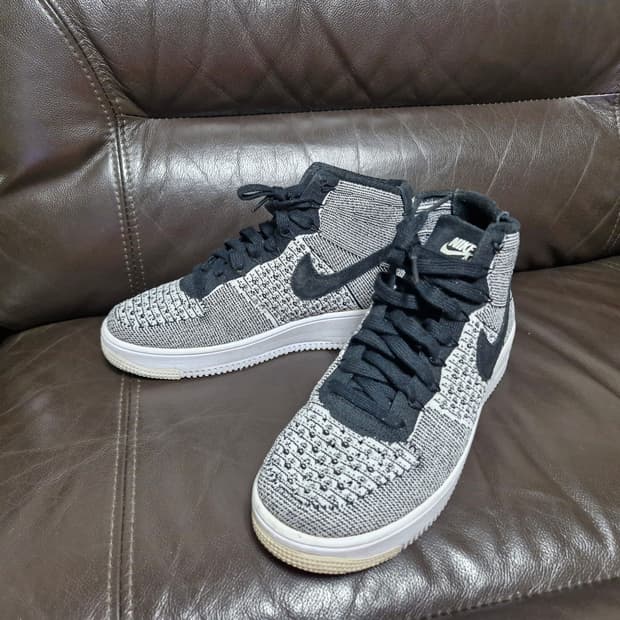 나이키 에아포스 플라이니트 하이탑 255mm