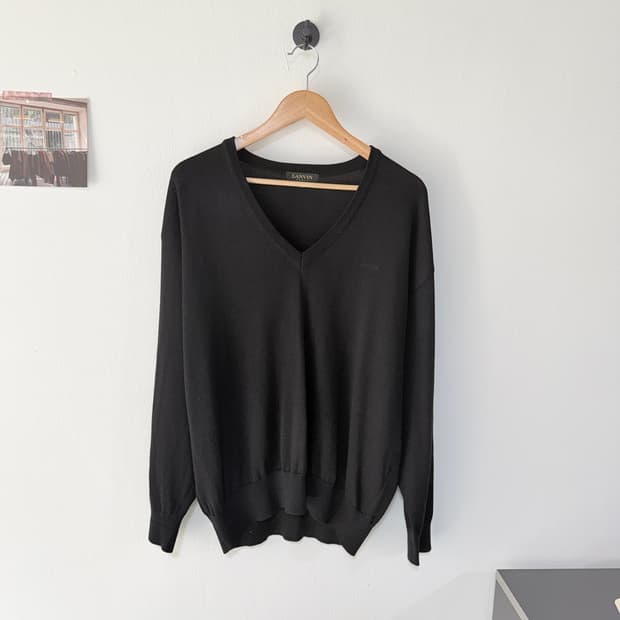 [105] 랑방 브이넥 니트 