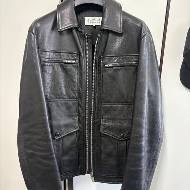 마르지엘라 레더 자켓