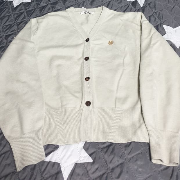 니주르 금장뱃지 세미크롭 가디건 라이트민트 (F)