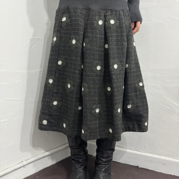 flower wool pleats skirt