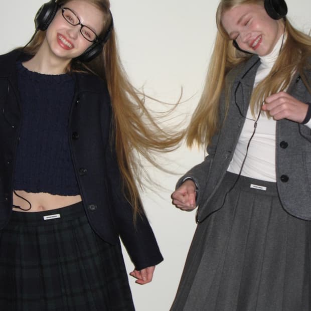 크랭크 레이어드 울 플리츠 스커트 그레이