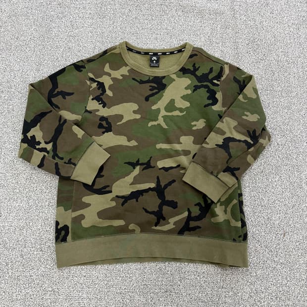 [XL] 나이키 SB 카모 맨투맨 0109T1