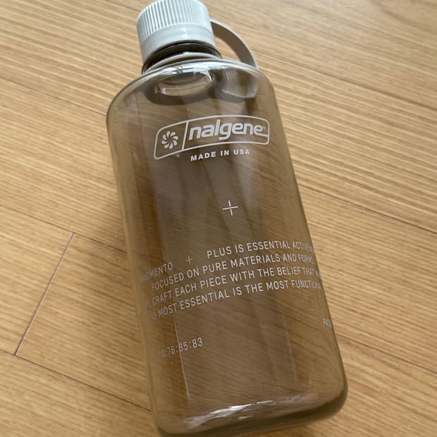 아모멘토 플러스 물병