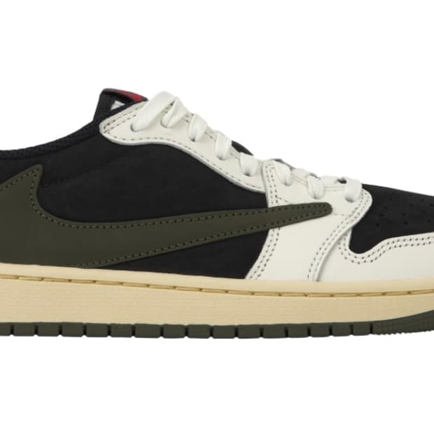 W230 조던 1 x 트래비스 스캇 레트로 로우 OG SP 미디움 올리브