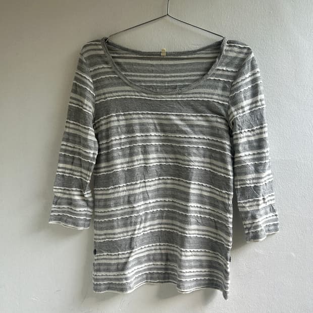 물결 스트라이프 티셔츠 