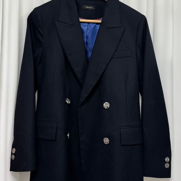 Anivee f. 블랙 더블 버튼 자켓