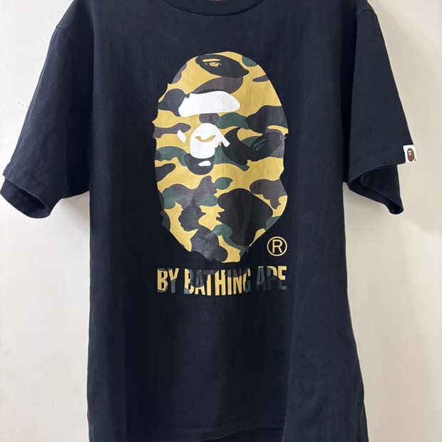 베이프 카모 블랙 반팔티 L