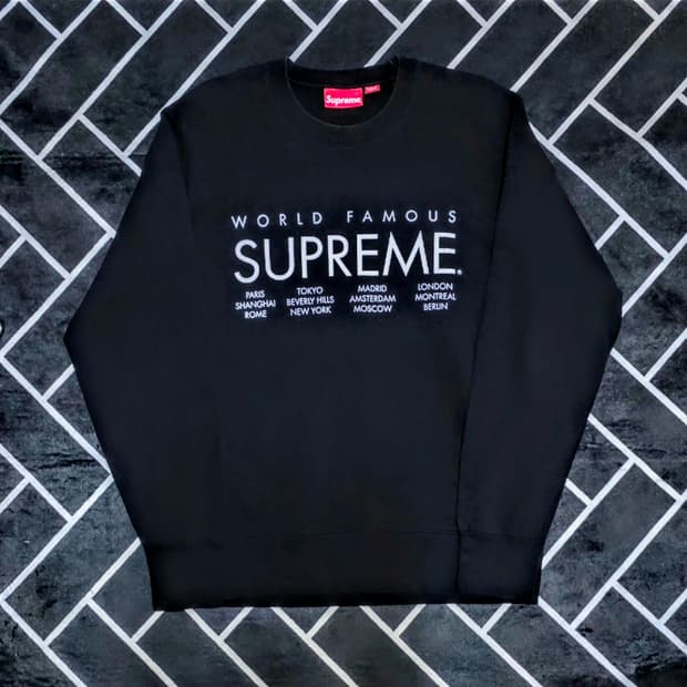 슈프림 월드 페이머 스 레터링 블랙 크루넥 맨투맨